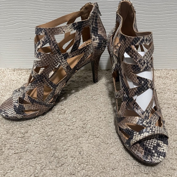 Fergalicious by Fergie woman shoes snakeskin size 9 - Picture 4 of 6